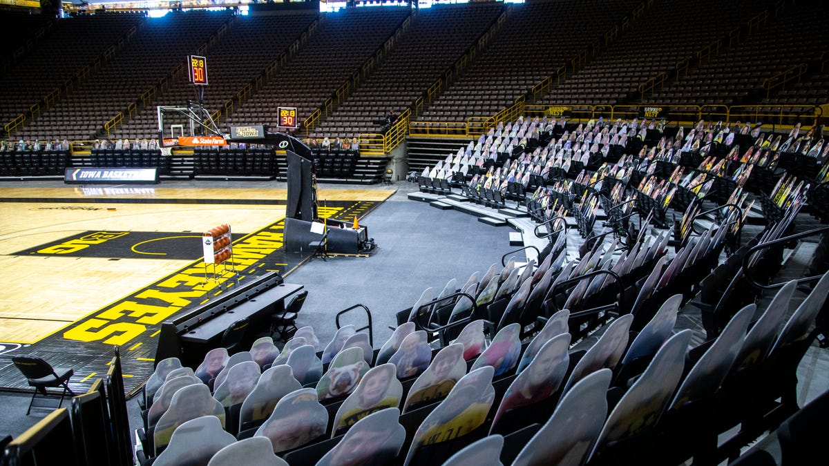 After the delay, the Hawkeyes’ game against Michigan was scheduled for a tip for late night