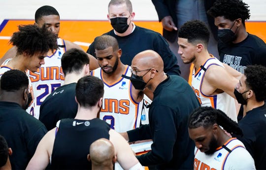 Feb 24, 2021; Phoenix, Arizona, USA; Phoenix Suns head coach Monty Williams talks to his players during a time out against the Charlotte Hornets in the second half at Phoenix Suns Arena. Mandatory Credit: Rob Schumacher-Arizona Republic