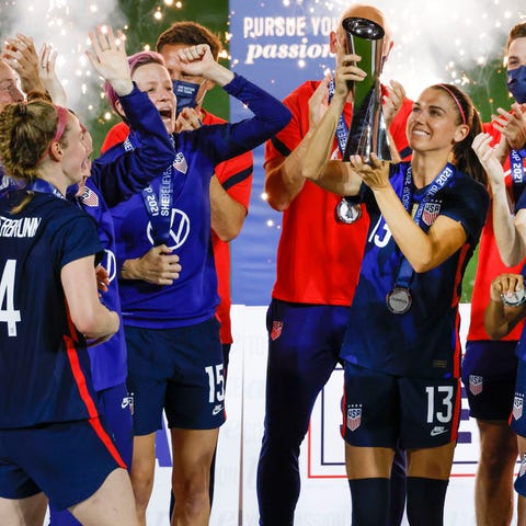 The U.S. women's national team celebrates at the t