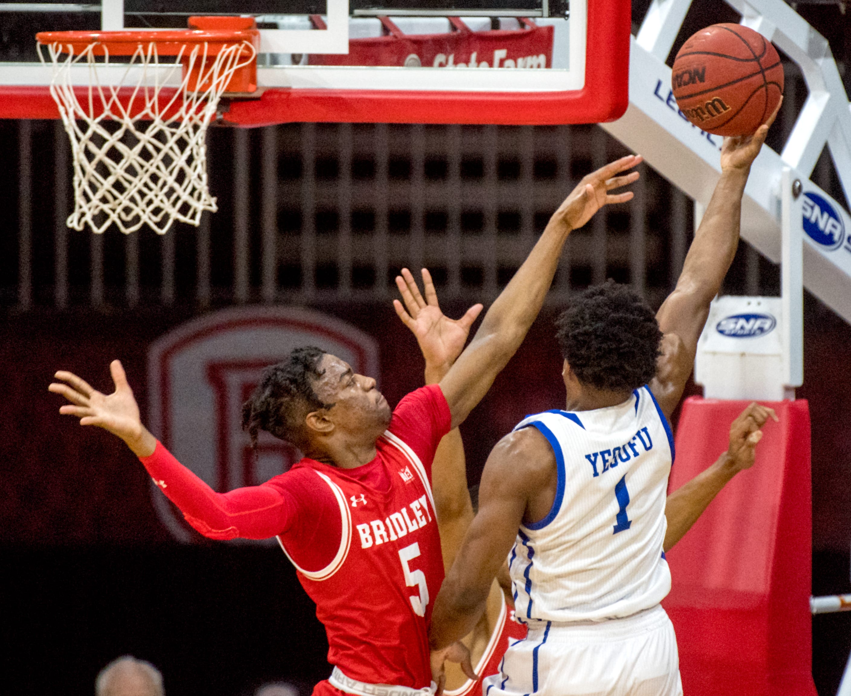 Sean East commits to Missouri basketball, coach Dennis Gates