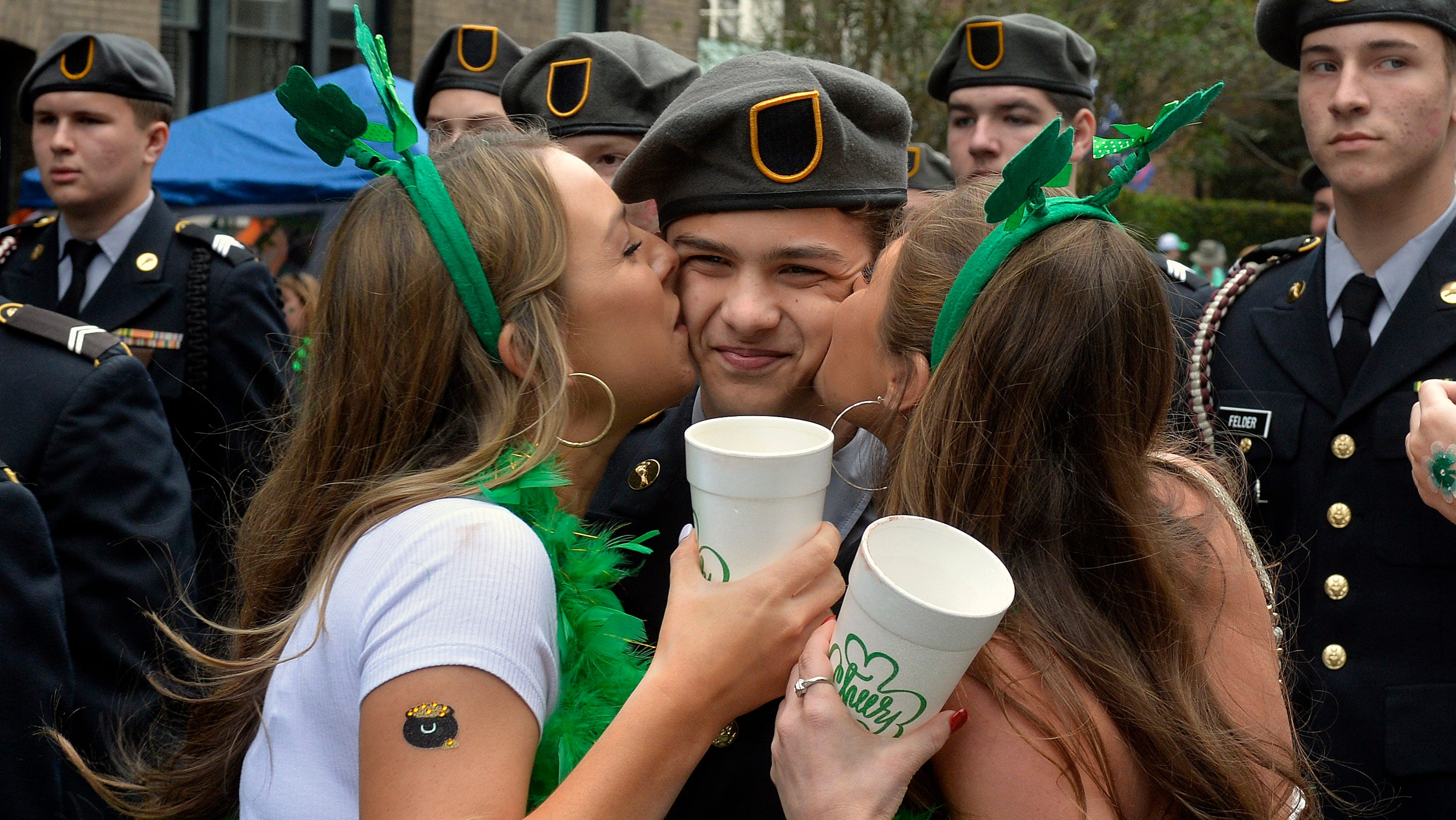2022 Savannah St. Patrick's Day parade No kissing allowed, per city