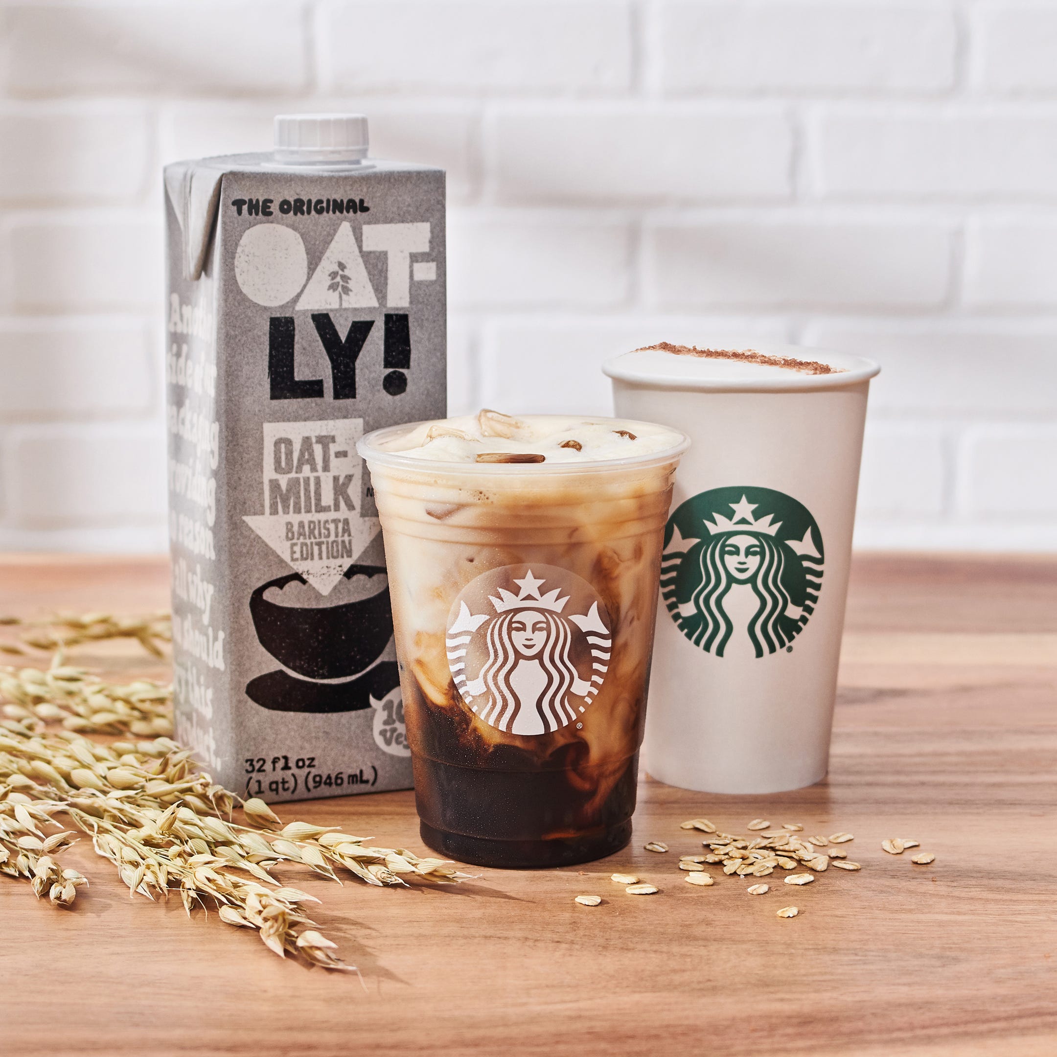 Does Starbucks Have Oat Milk In 2022? (Types, Drinks + More)