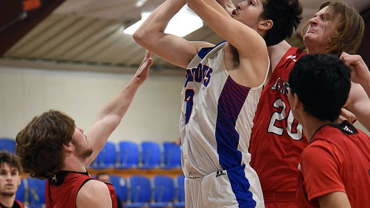 Arkansas HS basketball Mulberry girls and Mountainburg boys in pictures