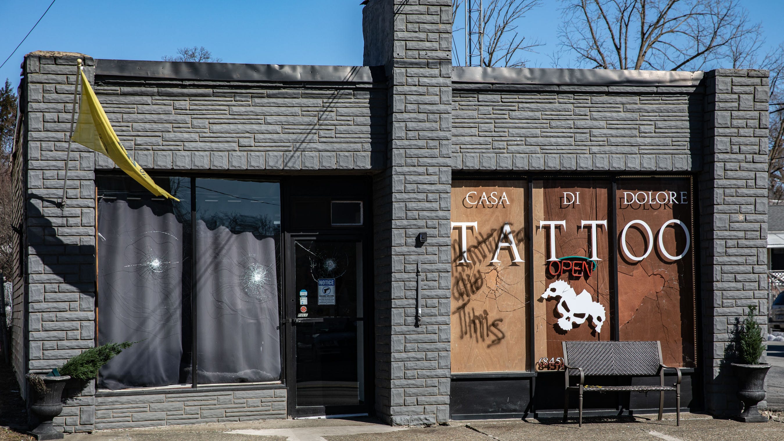 Newburgh tattoo parlor owned by Oath Keeper Roberto Minuta vandalized