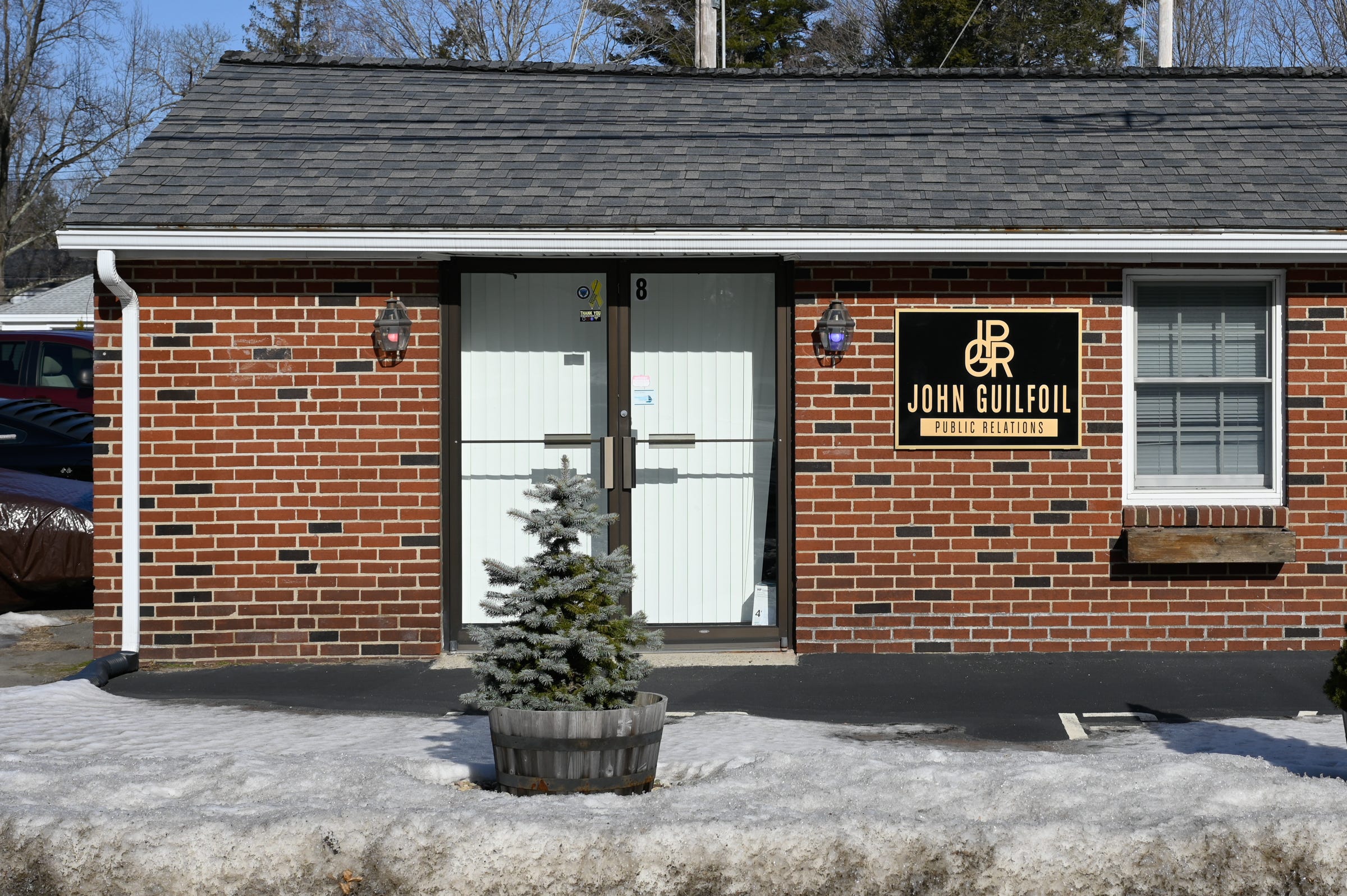 Hull Weymouth schools turn to PR firm for investigations