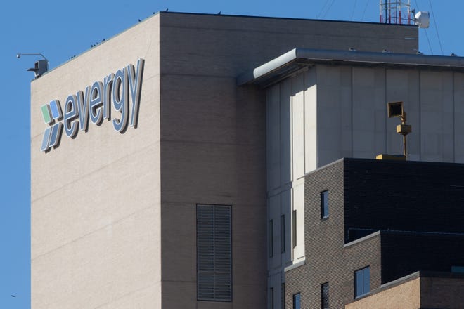 Evergy on Friday filed an integrated resource plan with the Kansas Corporation Commission, following a similar filing with the Missouri Public Service Commission in late April.