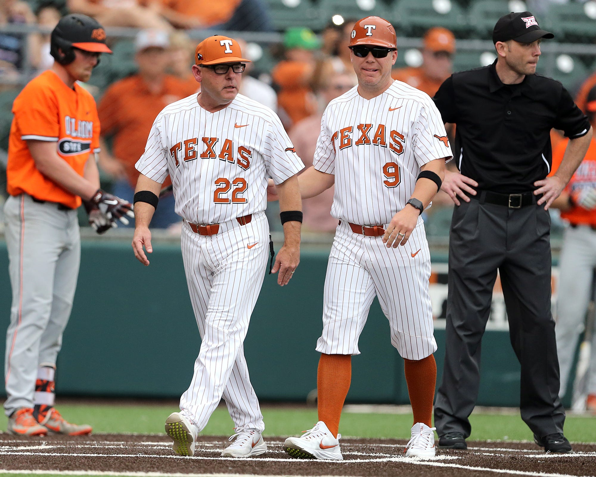 Texas baseball team parts ways with longtime assistant Sean Allen