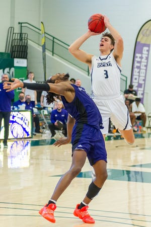 UNF men's basketball faces rugged schedule, including games at UCLA UNF men's basketball faces rugged schedule, including games at UCLA