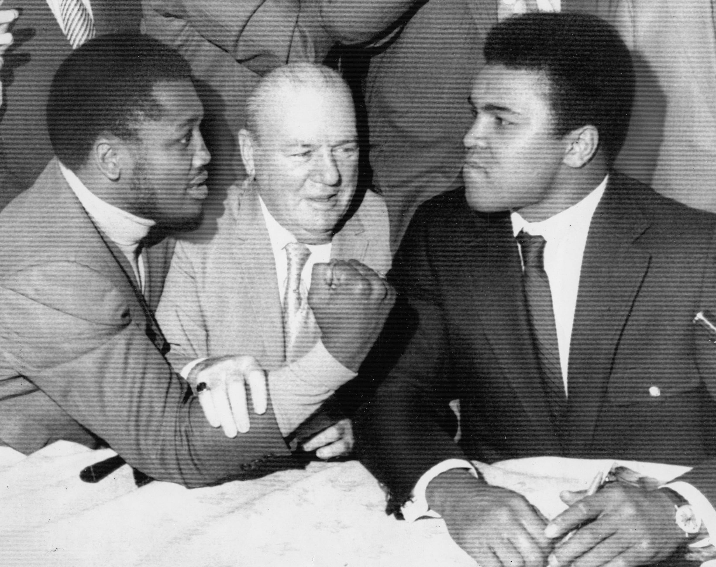 Muhammad Ali vs. Joe Frazier fight: Fight of Century still a big deal