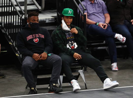 Some people are not happy with Kyler Murray's hat choice at the Phoenix Suns game on Thursday night. Do you care?