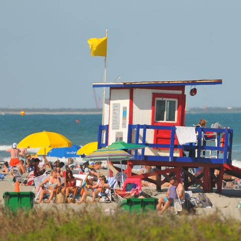 Spring breakers, people on vacation and day travel