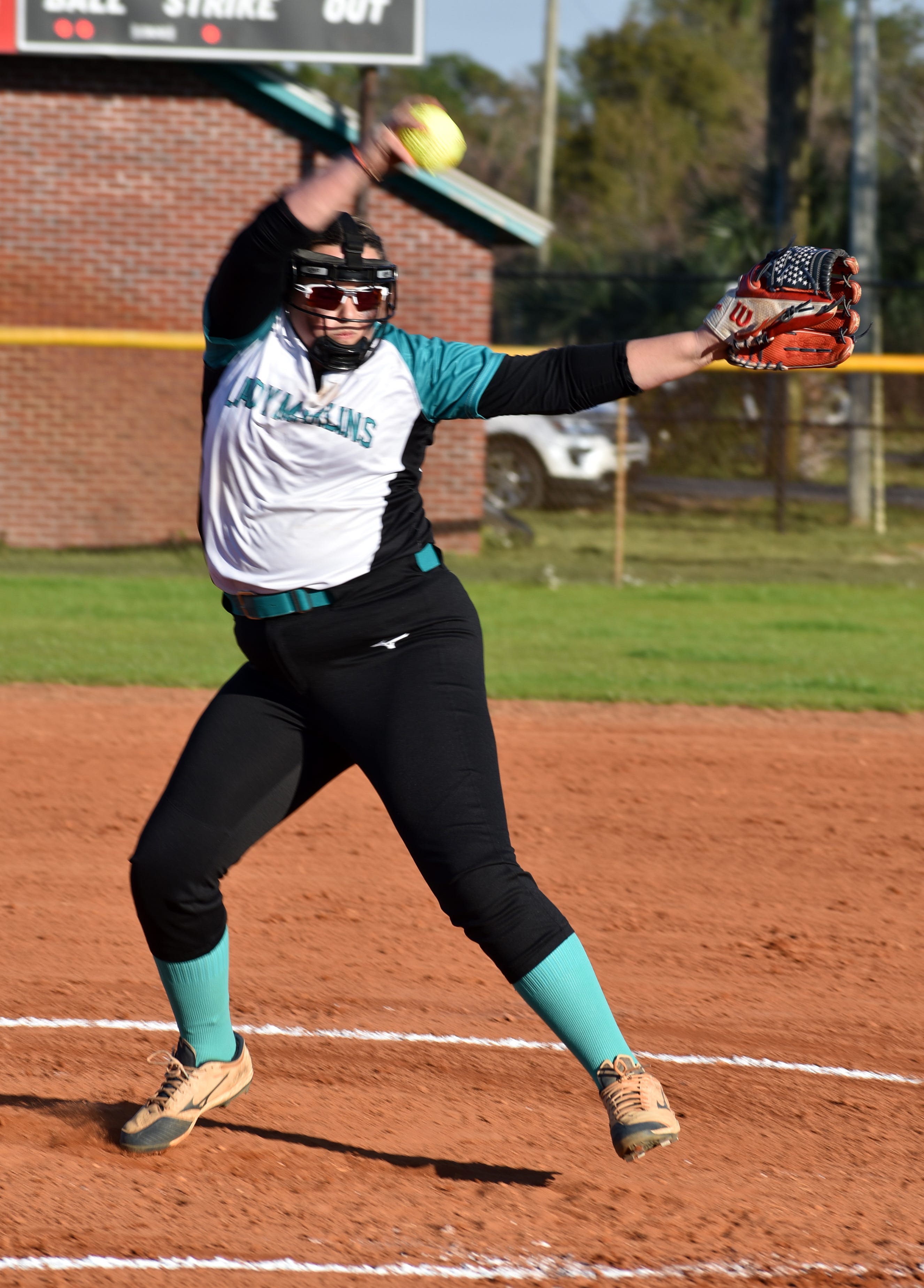 Destin Marlins win big in middle school softball