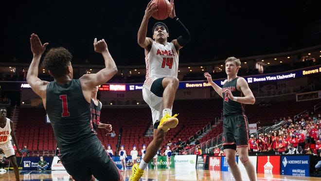Iowa Boys State Basketball Ames Cruises Past Cb Lincoln Into Class 4a Semifinals Iowa Class 4a State Championship Basketball Boys 2022