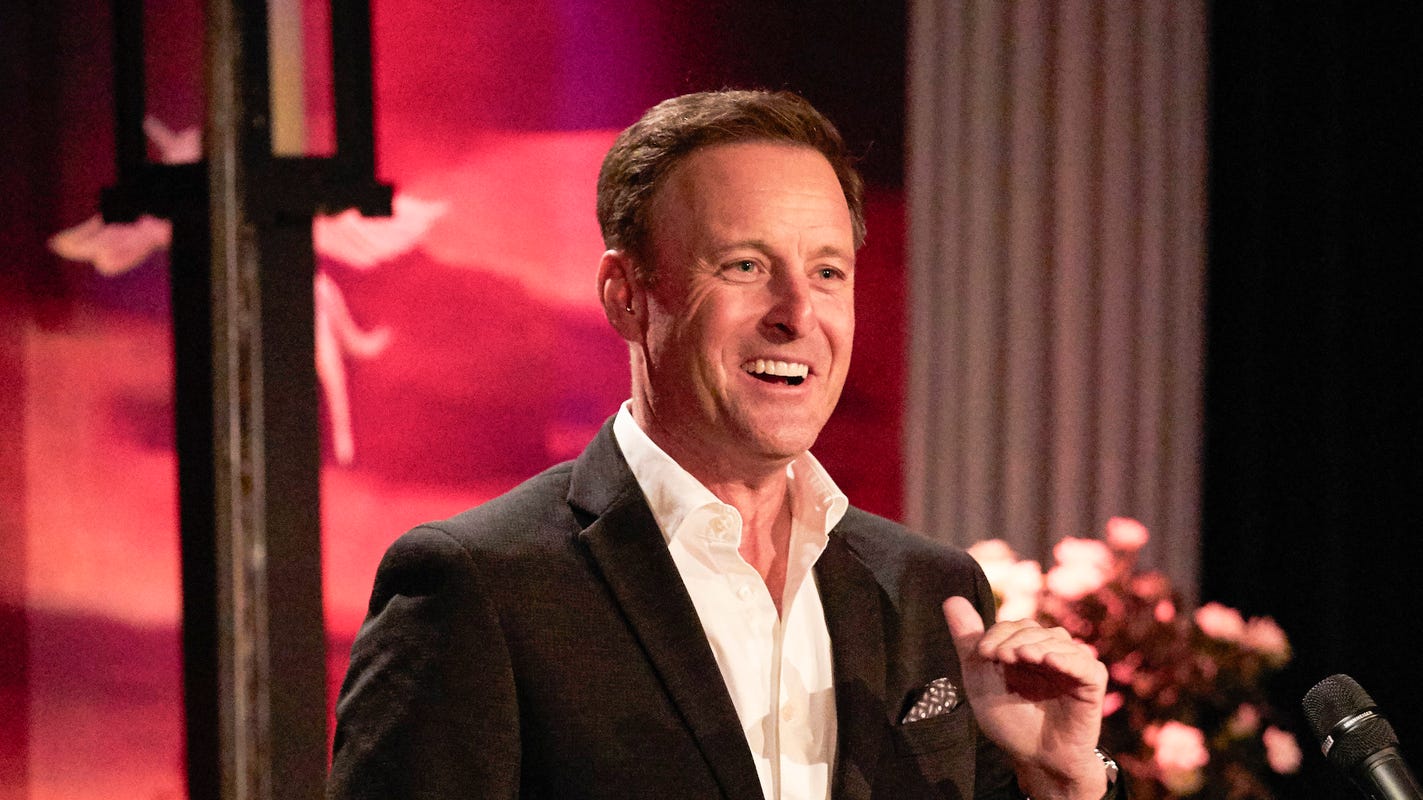 Chris Harrison será reemplazado como presentador de ‘The Bachelorette’ la próxima temporada Chris Harrison será reemplazado como presentador de ‘The Bachelorette’ la próxima temporada
