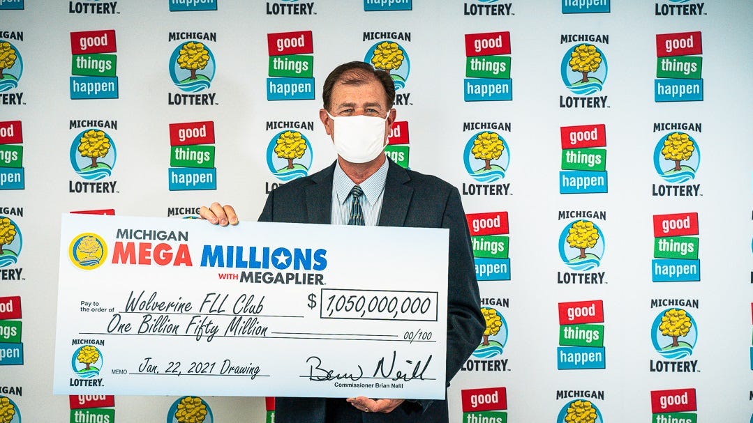 1 billion Novi Mega Millions lottery winner claims prize