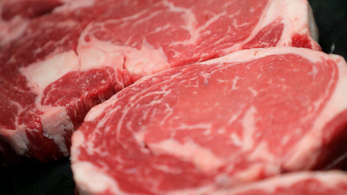 1.7 tons of boneless beef chuck recalled in 9 states due to E. coli detection - USA TODAY
