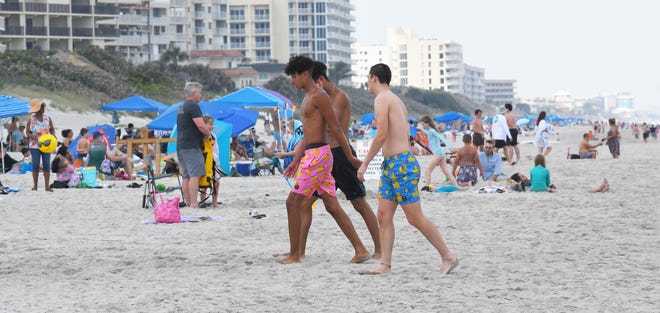  Paradise Beach crowds. While Cocoa Beach has the largest Spring Break related crowds, several of the Brevard beaches south of Pineda Causeway are also seeing a marked increase in beachgoers.