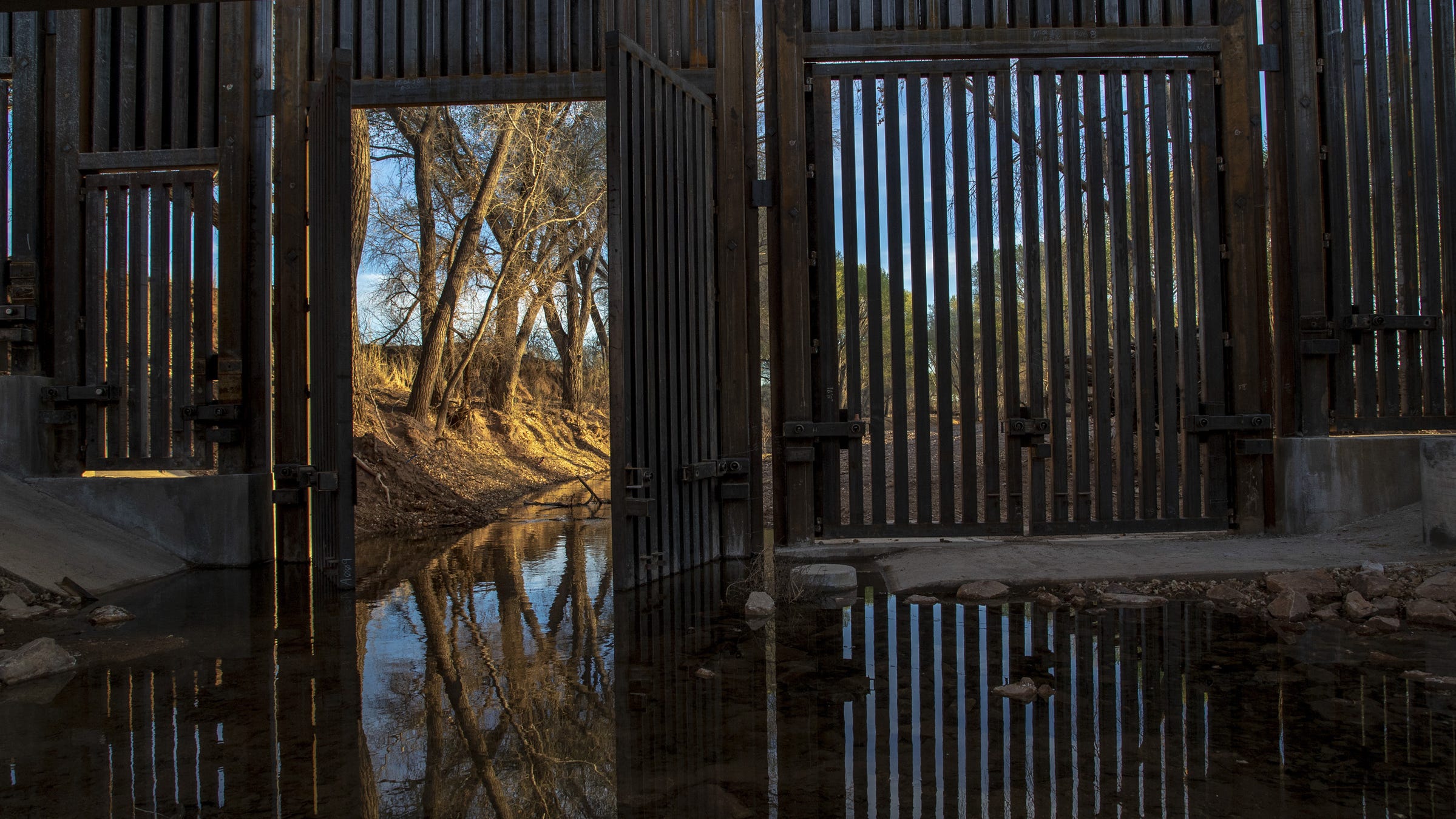 Along Arizona Mexico Border Calls Grow For Taking Down Parts Of Wall