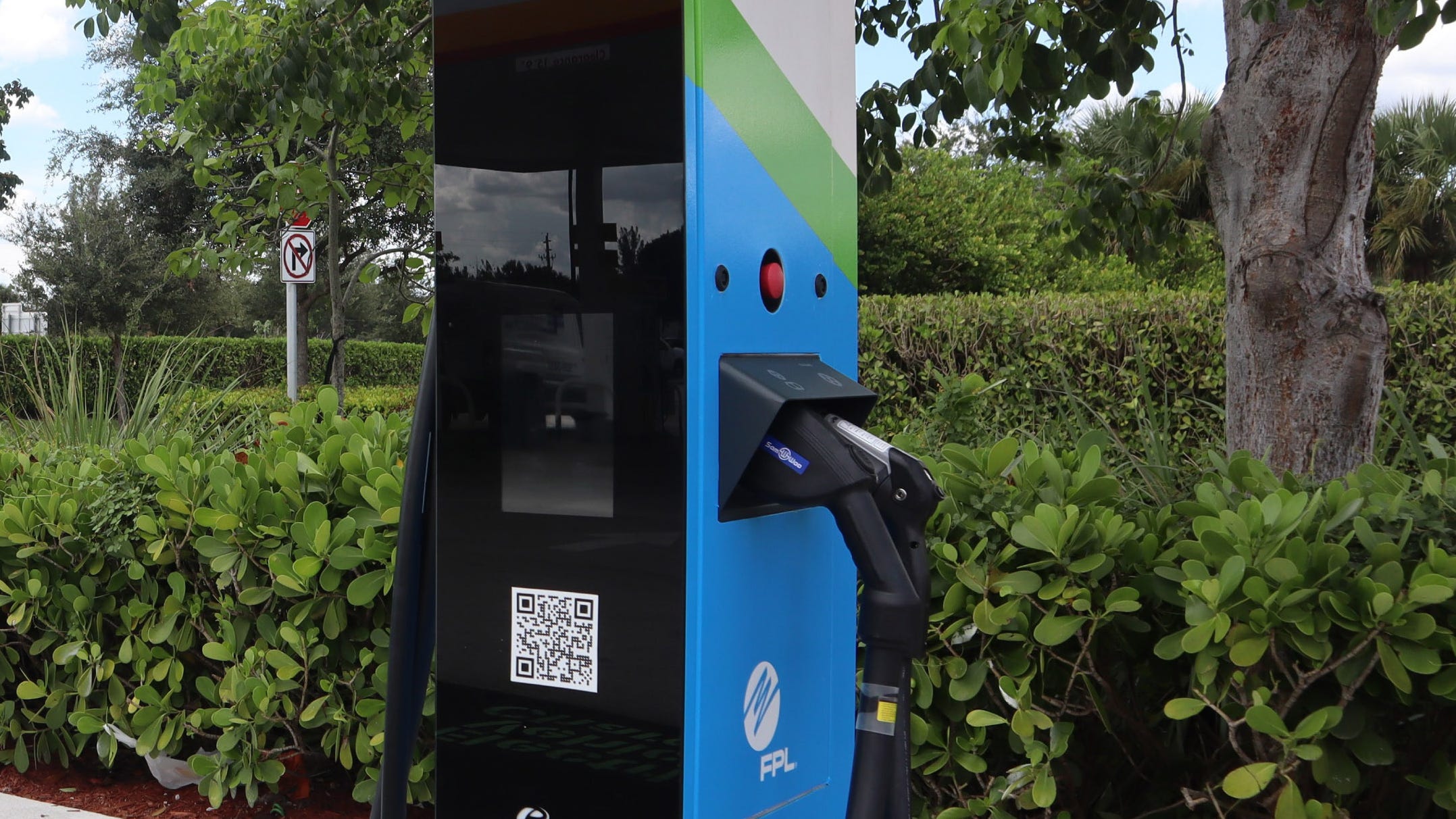 fpl-has-guide-to-charging-stations-for-electric-vehicle-drivers