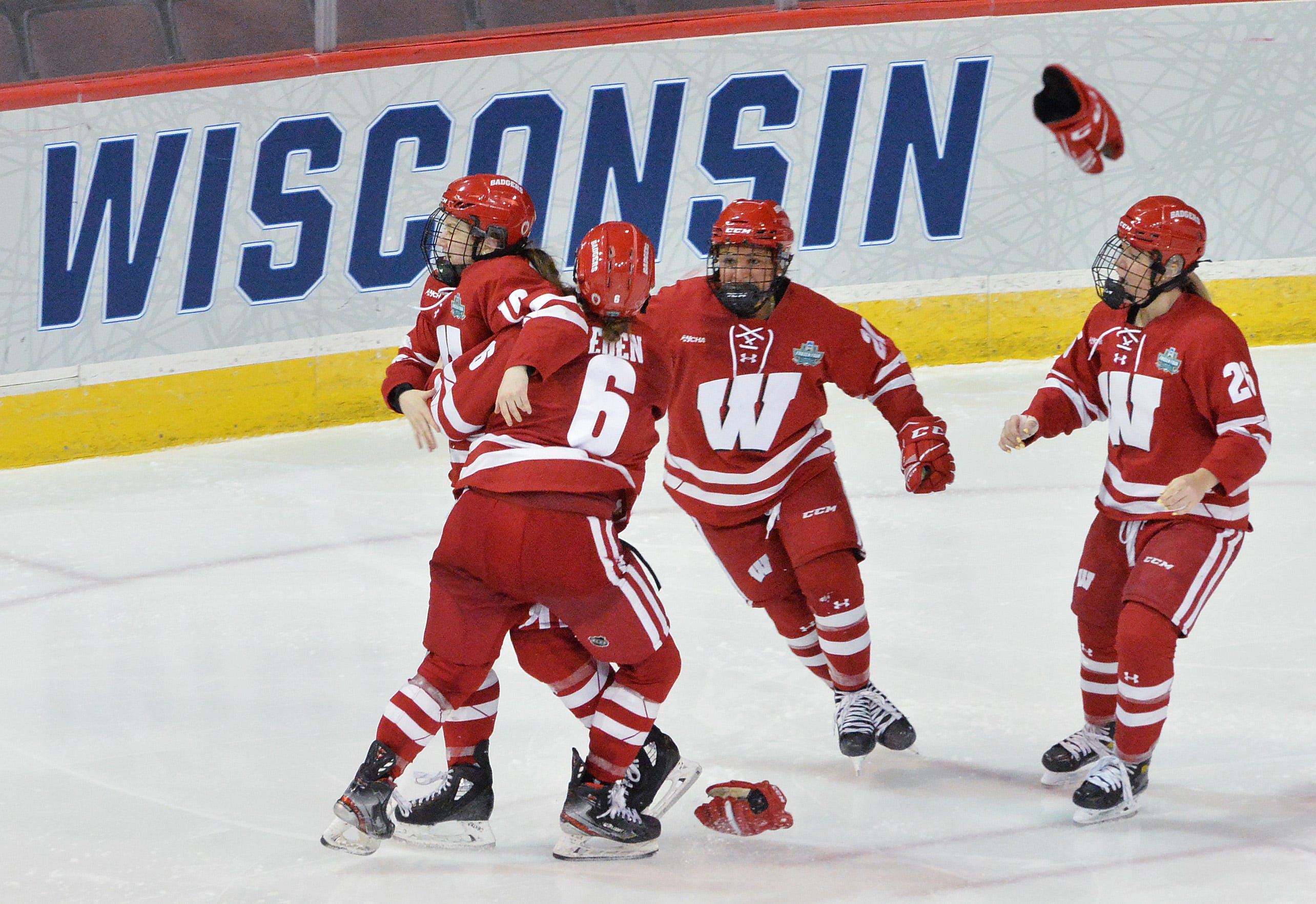 Odds to win ncaa hockey championship 2021 Odds to win ncaa hockey championship 2021 capital one investing short selling etf