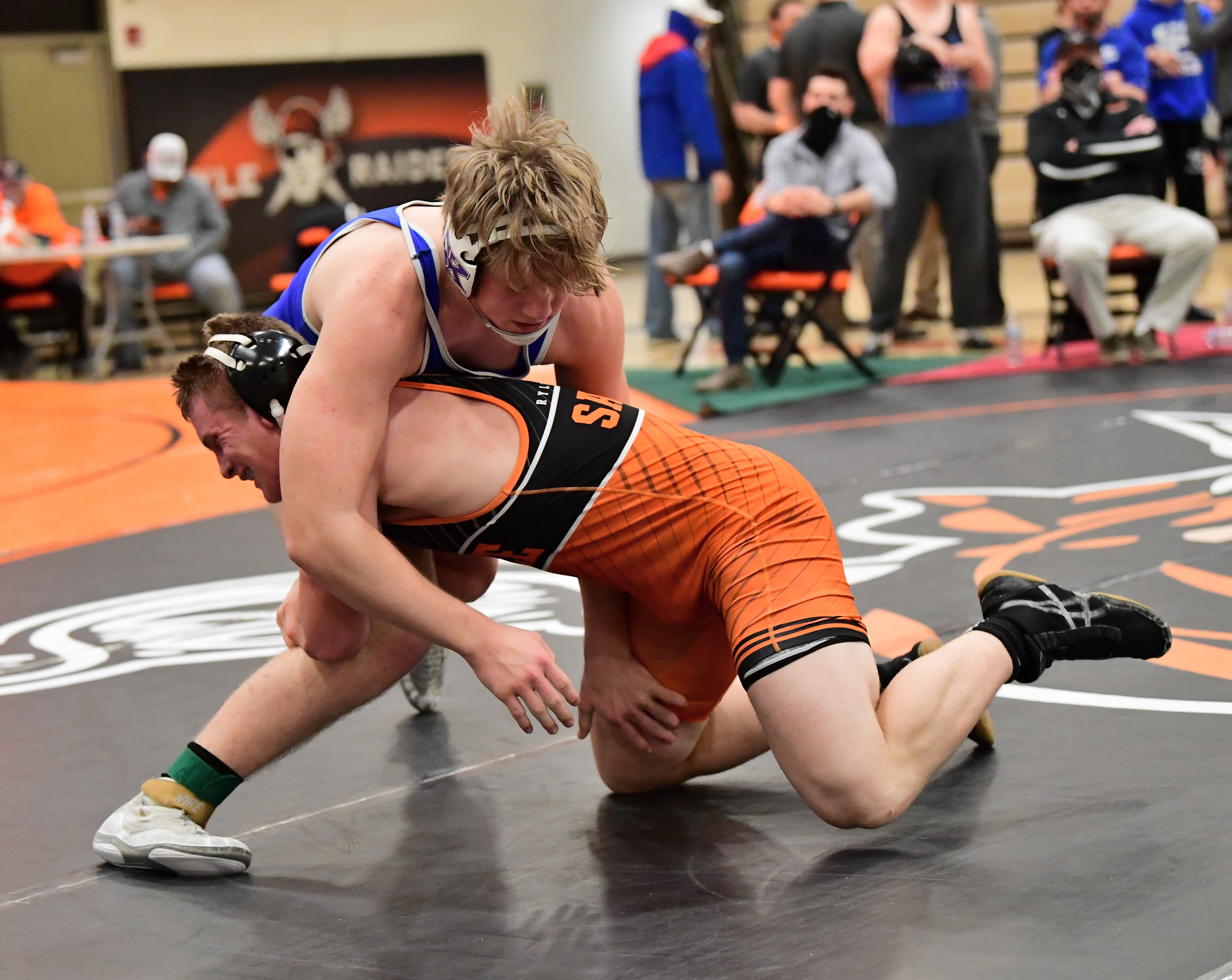 KHSAA wrestling Six Northern Kentucky wrestlers win state titles