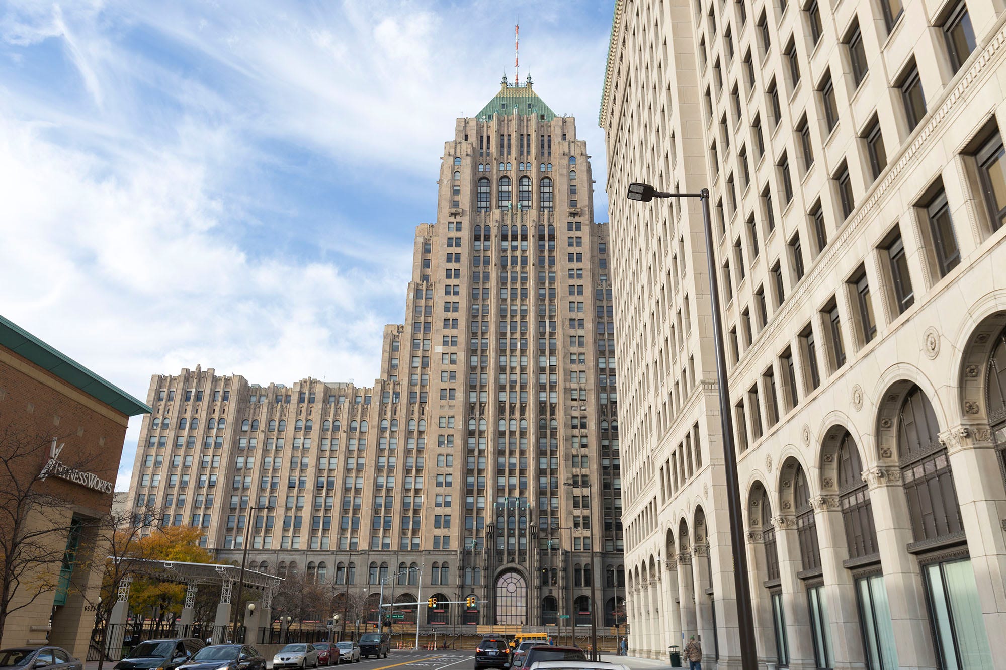 detroit-s-famous-fisher-theatre-to-be-acquired-by-u-k-company