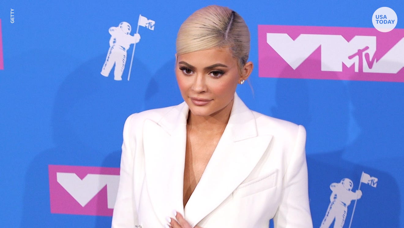 Kylie Jenner Speaks Out After Makeup Artist S Gofundme Controversy