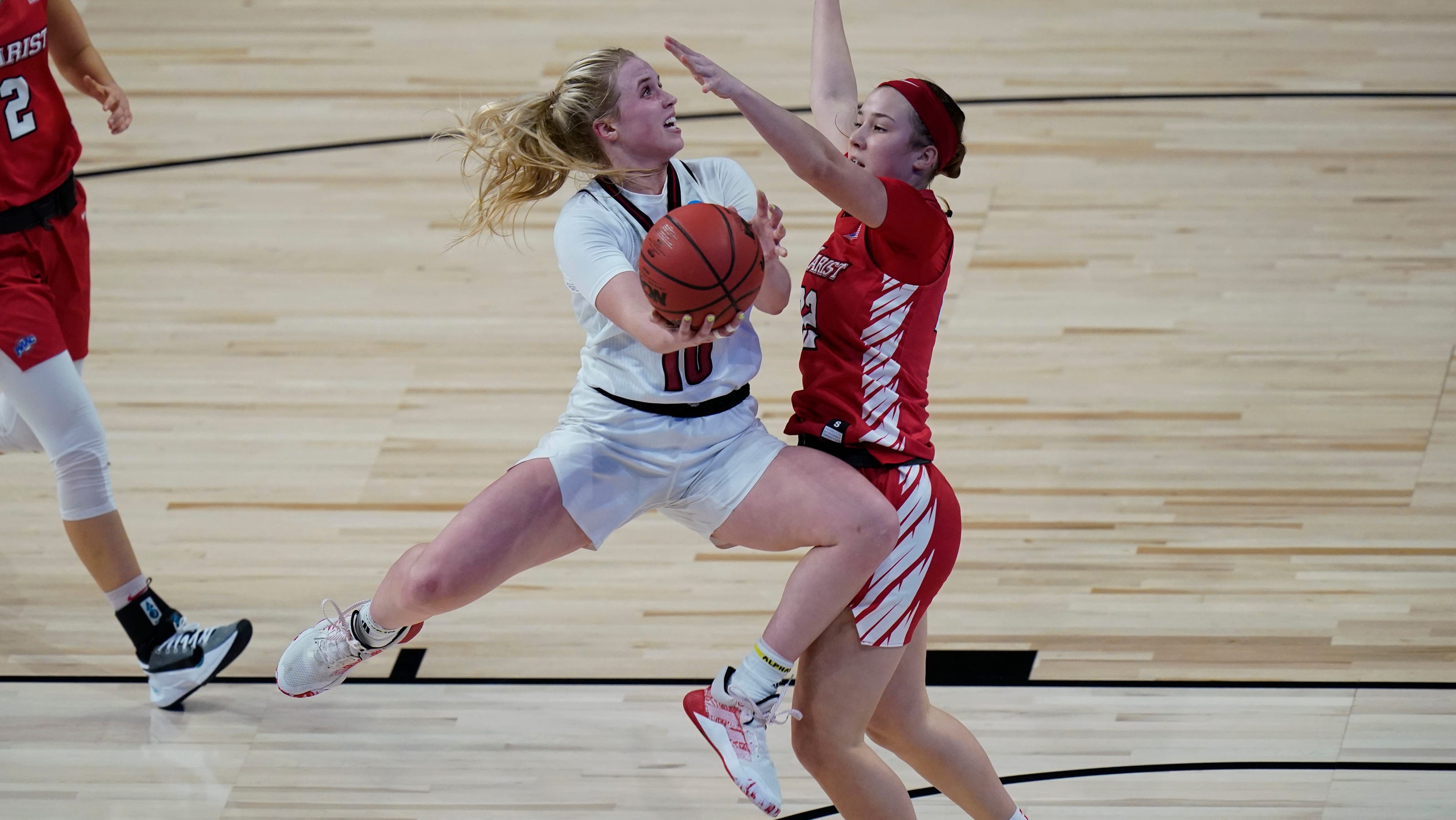 Louisville Womens Basketball Hailey Van Lith Is Playing Her Best 