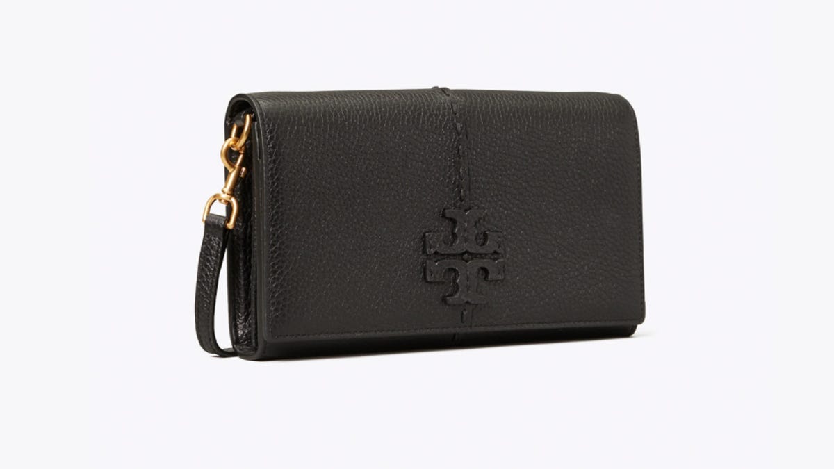 black quilted tory burch purse