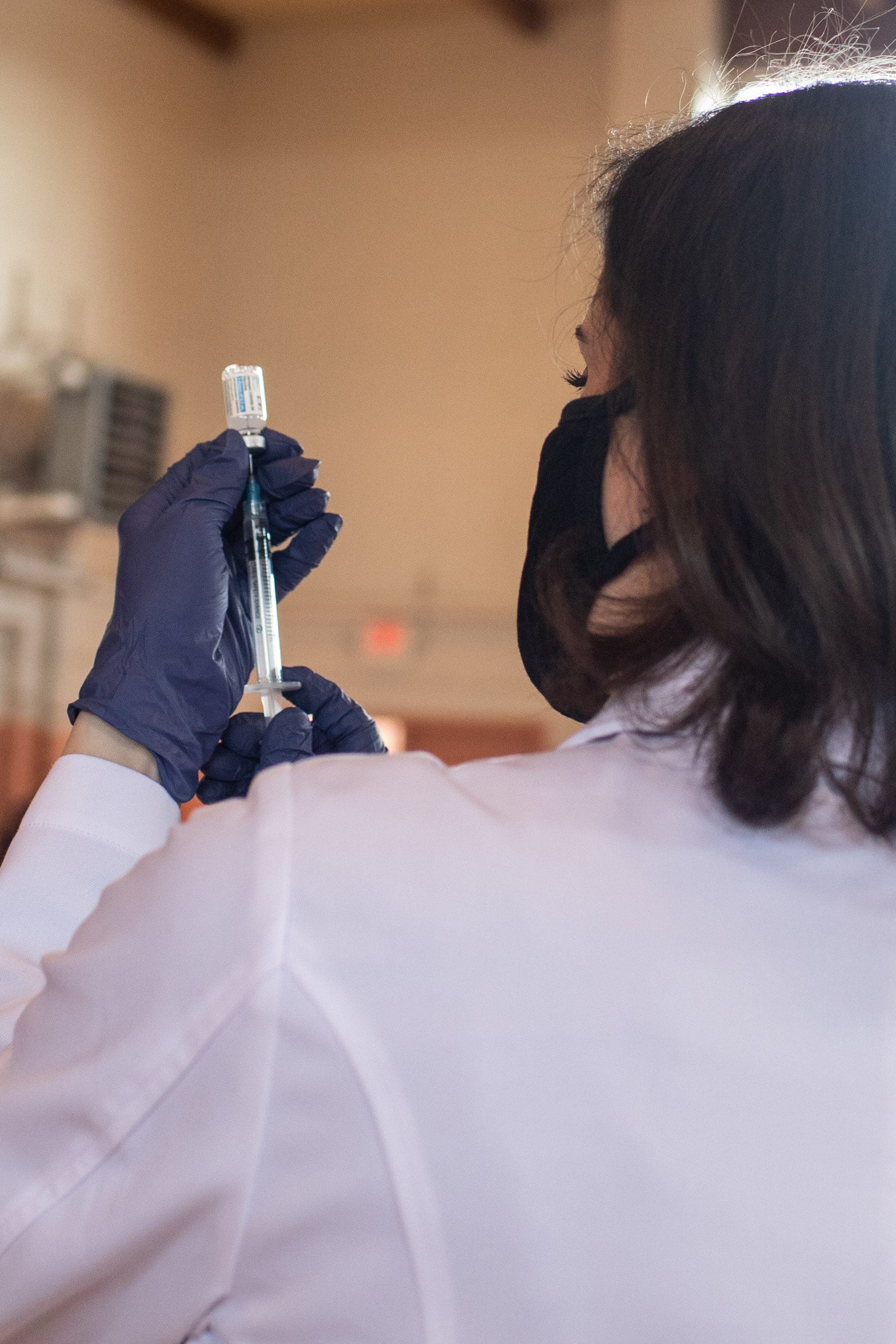 Unvaccinated health care workers plan protest against vaccine mandate