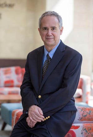 Florida Southern College or university professor appointed to endowed chair in accounting