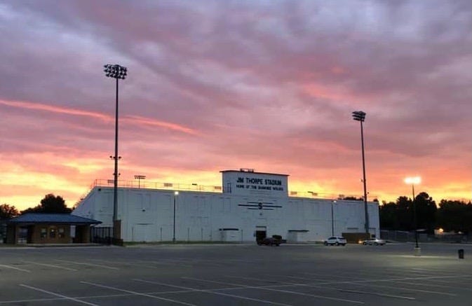 Shawnee High School changes graduation date, venue