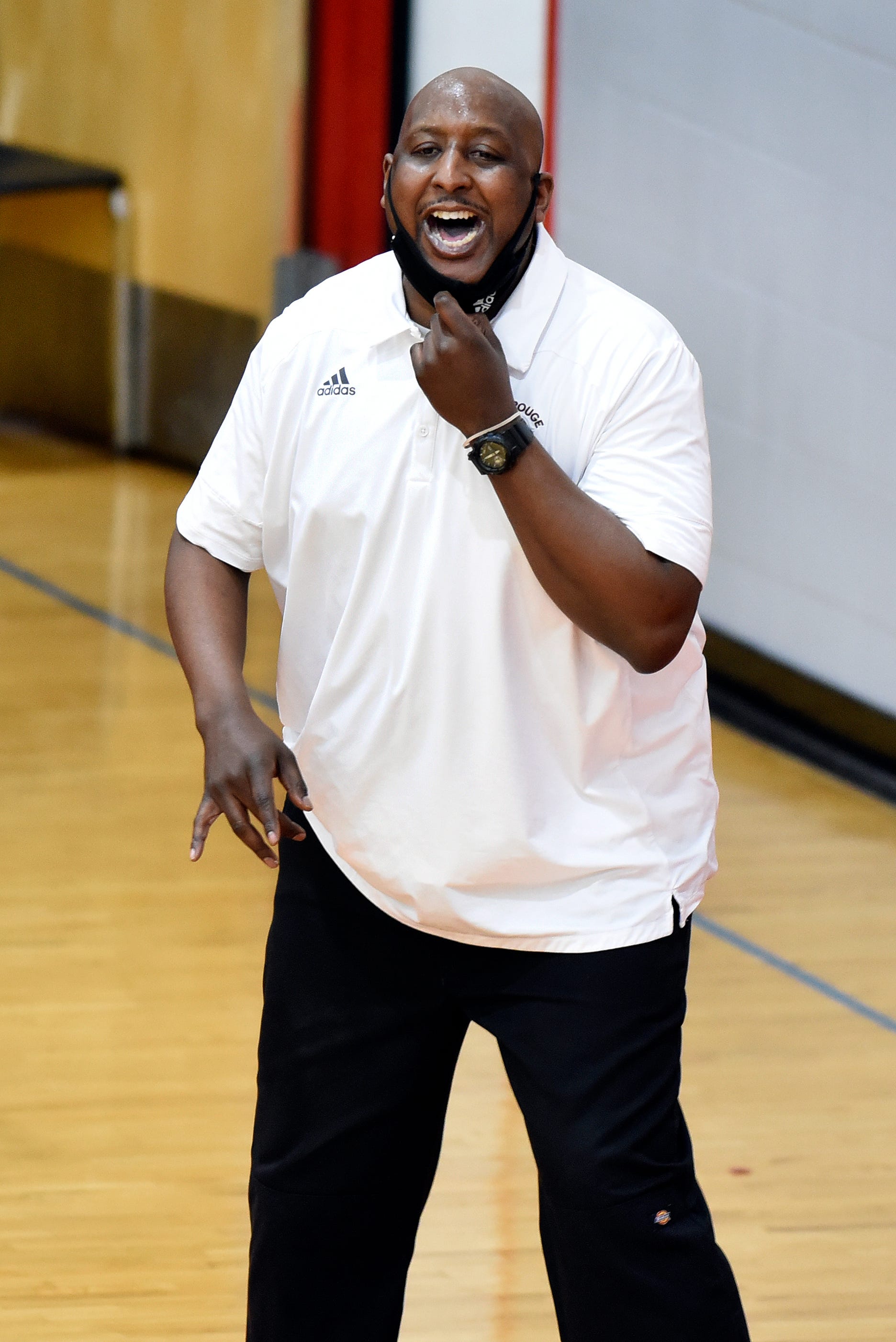 Todd Burgan trying to coach River Rouge to state boys basketball title