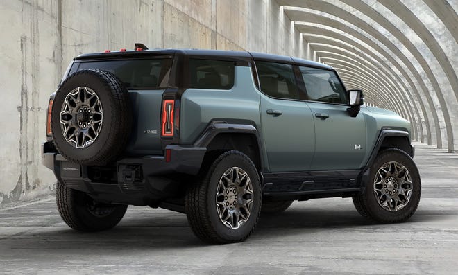 GMC’s electric supertruck lineup will include this 2024 Hummer EV SUV. GMC debuted the vehicle at the NCAA’s Final Four with a commercial film narrated by LeBron James.