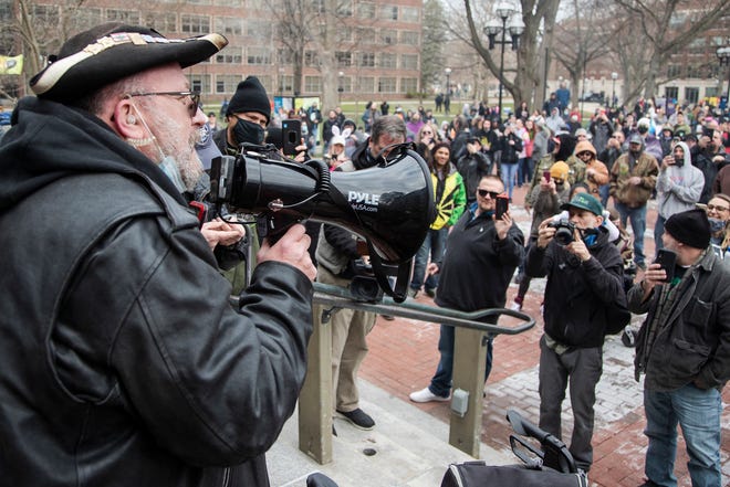 Hash Bash Attendees Roll Up To Ann Arbor Defy U M Warnings Hash Bash Attendees Roll Up To Ann Arbor Defy U M Warnings