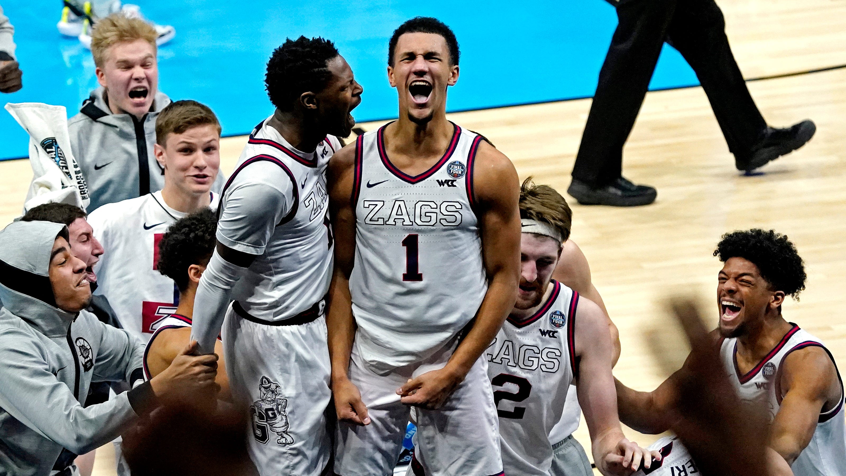 Final Four Gonzaga survives UCLA in OT thriller, gets shot at title