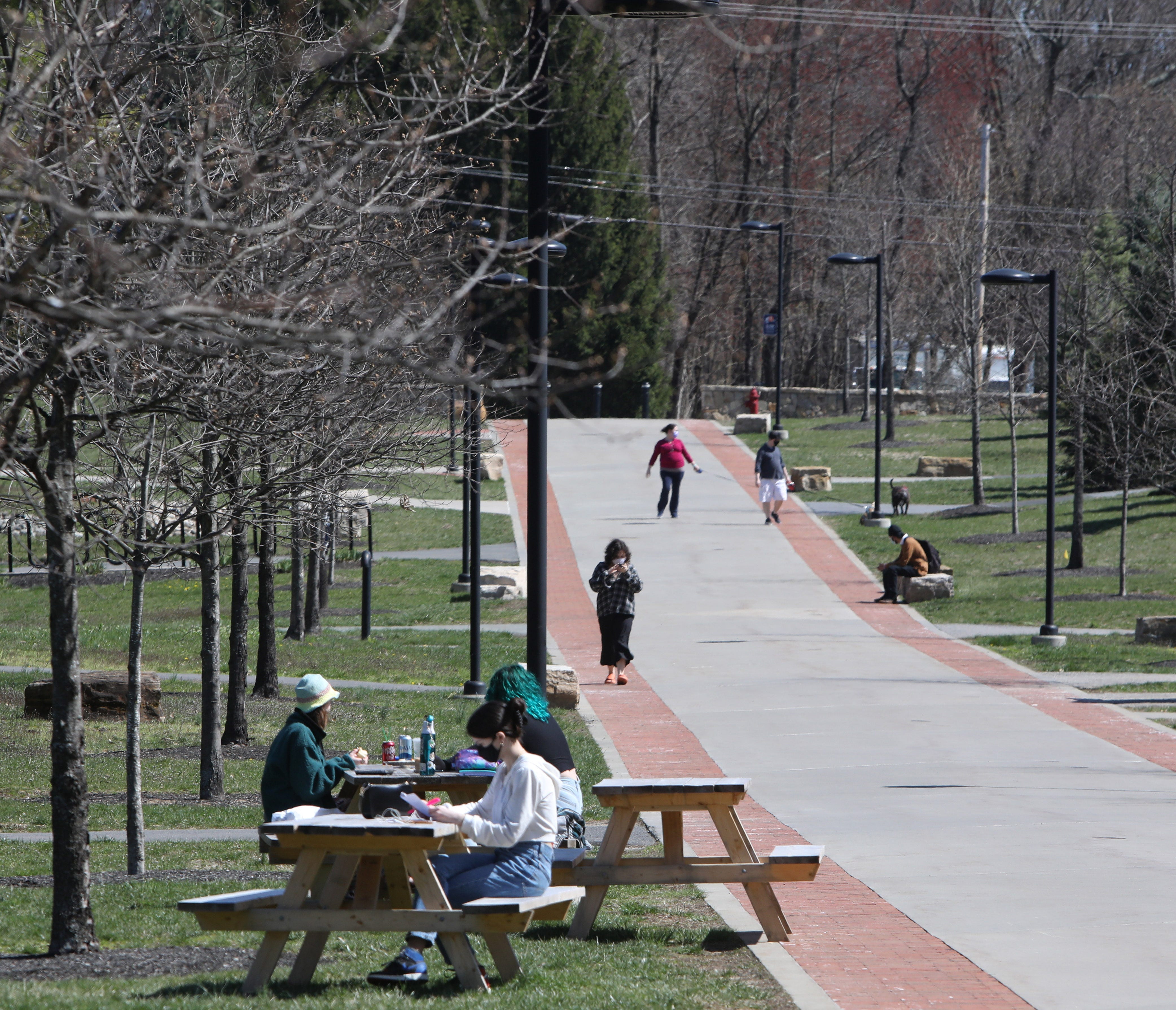 SUNY, CUNY will require COVID vaccine for all students. What to know.