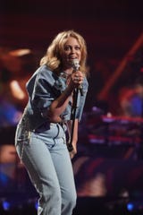 Hannah Everhart sang Chris Stapleton's "I Was Wrong" on Monday's "American Idol" Top 24 show.