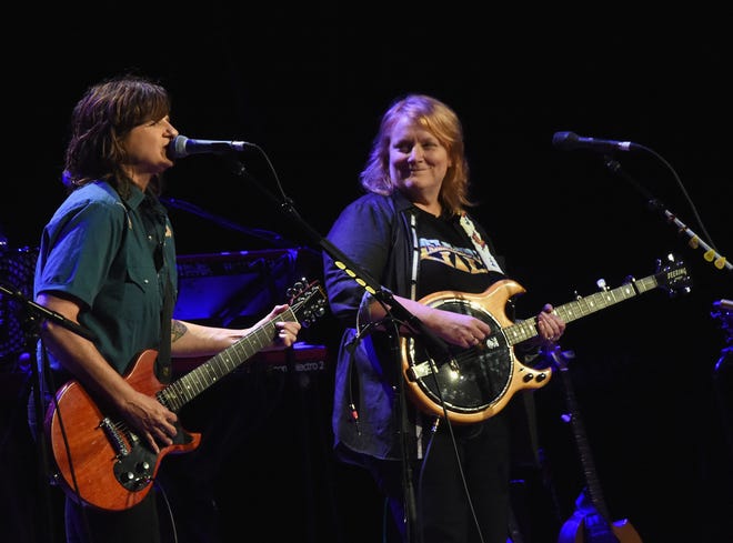 If an outdoor concert on a Sunday afternoon is your idea of fun, then you may want to get your tickets for the Indigo Girls concert at 3 p.m. June 20 on the Meadow Stage at Appel Farm.