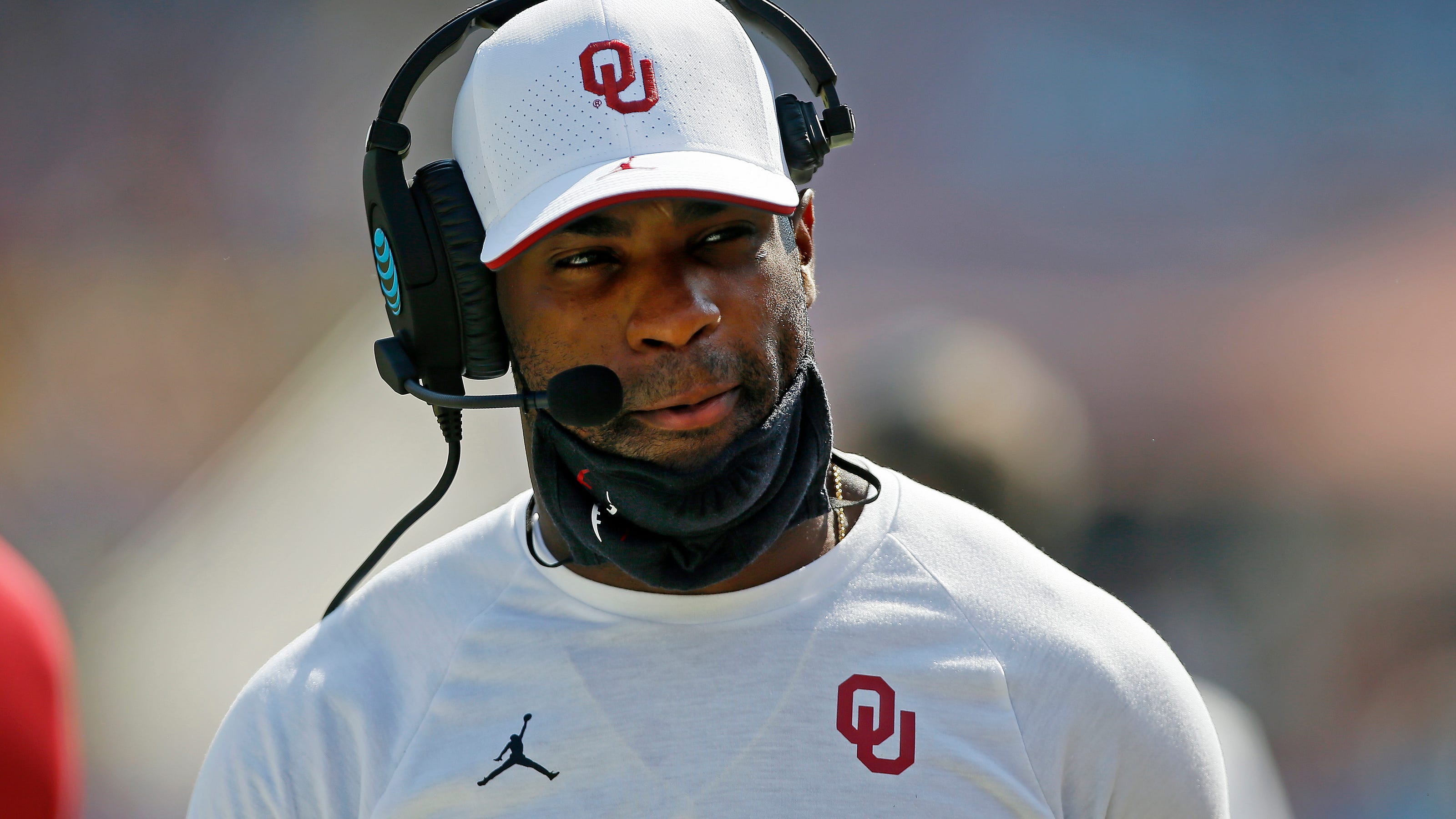 Ou Football Demarco Murray Settling In As Second Year Assistant
