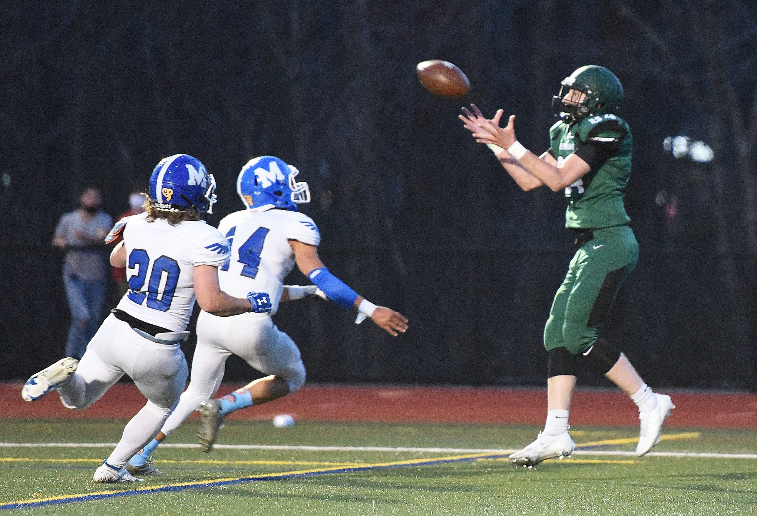 Abington High football wins league title with 25-24 win over Mashpee