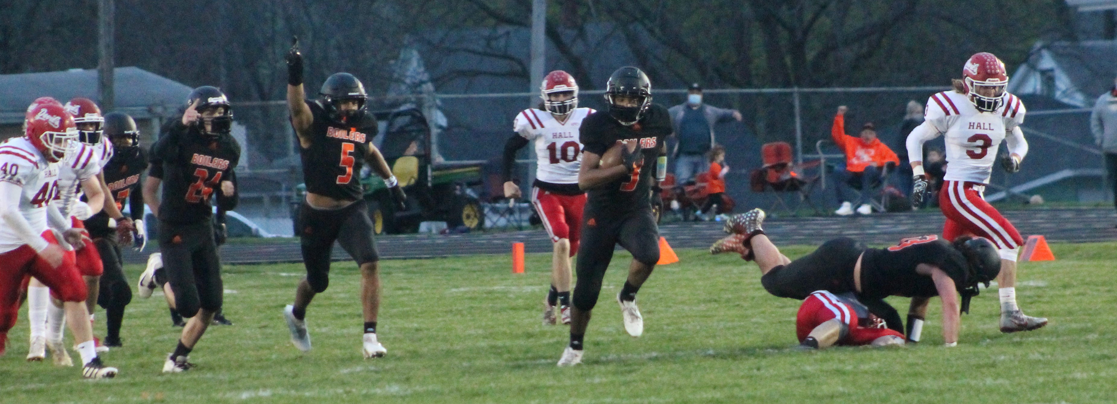 Big return gets Kewanee in the open and past Hall in Homecoming game