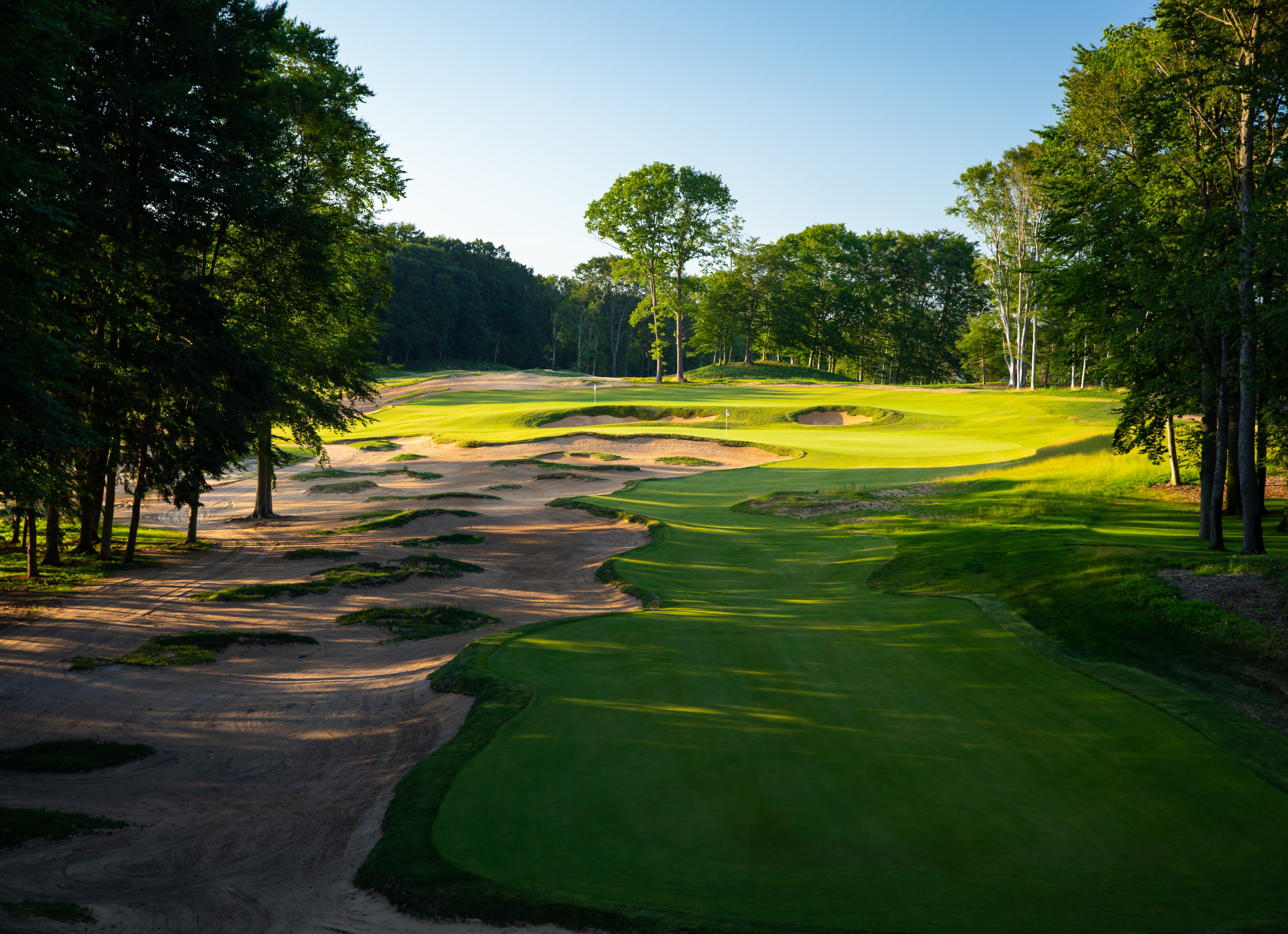 golf club used on the green