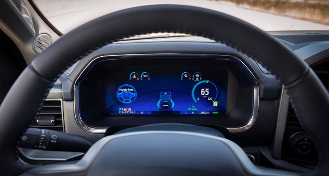 Ford เปิดตัวเทคโนโลยีไร้คนขับ ‘ BlueCruise ’
