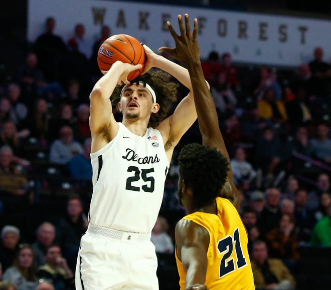 Wake Forest forward Ismael Massoud (25) announced Wednesday that he is transferring to Kansas State for the 2021-22 basketball season.