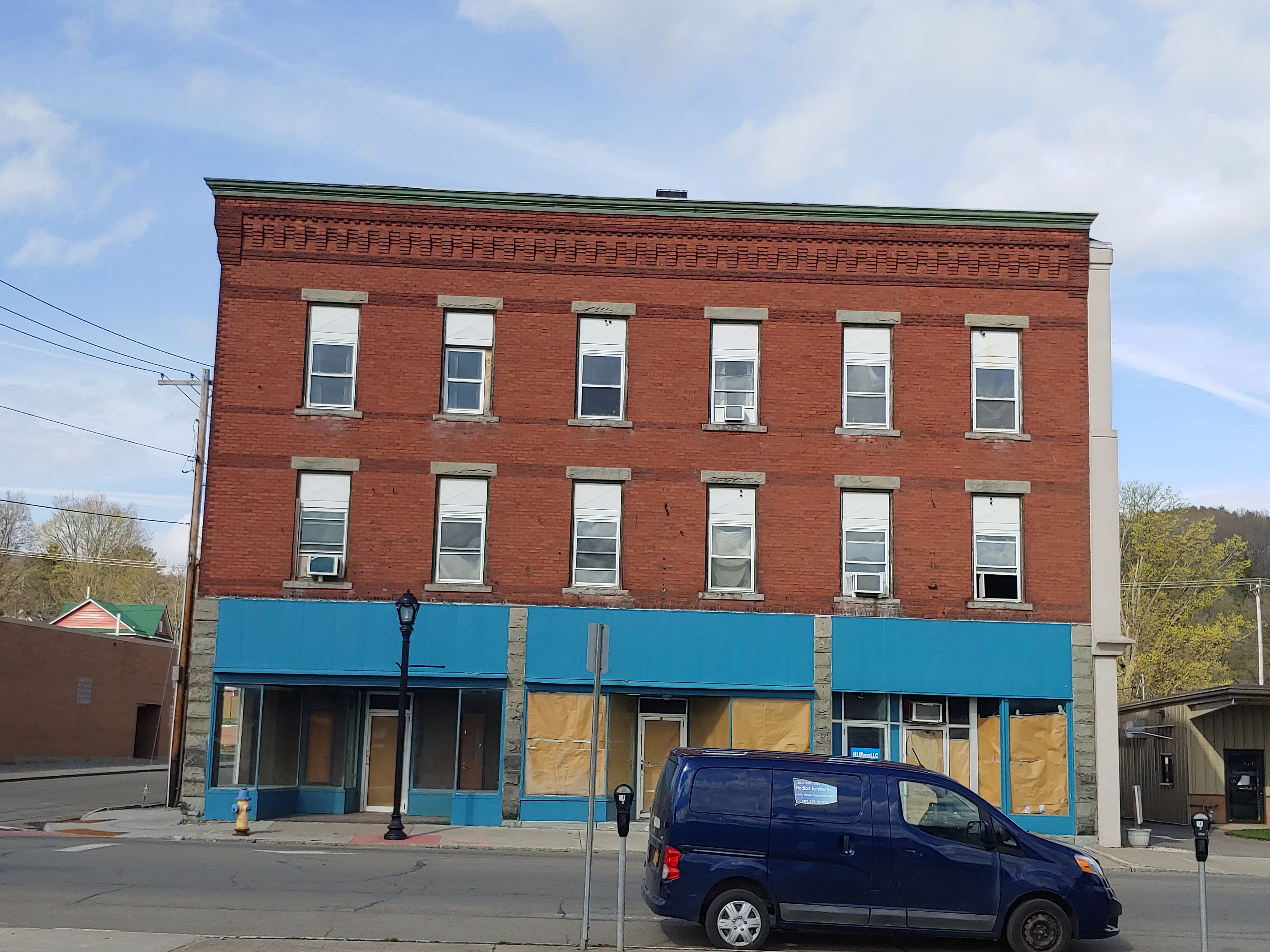 Wellsville apartments on Main Street closed due to bedbug infestation