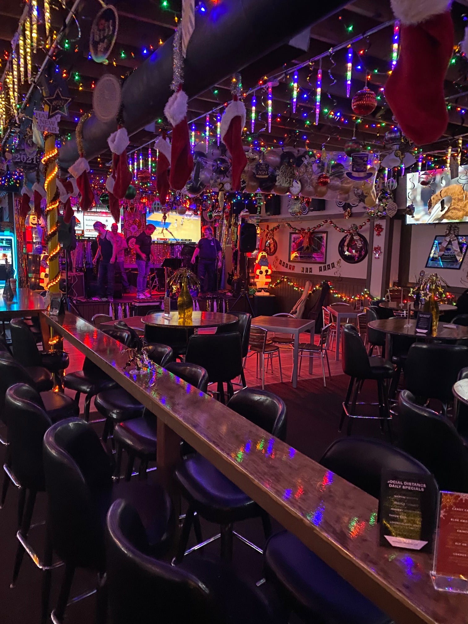 Satellite Beach sports bar has pandemicinspired name