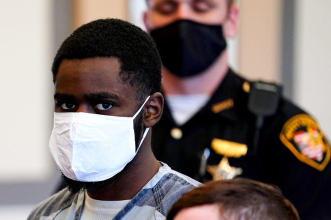 Man Accused Of Enlisting Teen Others In 3 Killings Held On 3m Bond