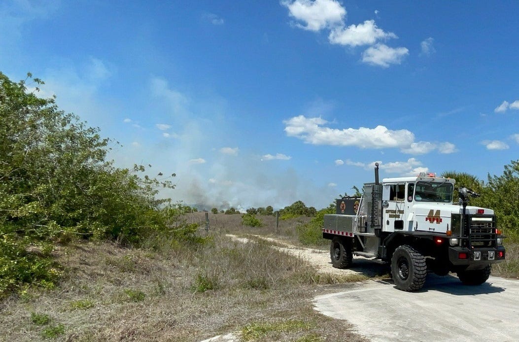 Multiple Lee County fire departments contain 35-acre brush fire off Corkscrew Road 1 Multiple Lee County fire departments contain 35-acre brush fire off Corkscrew Road 1