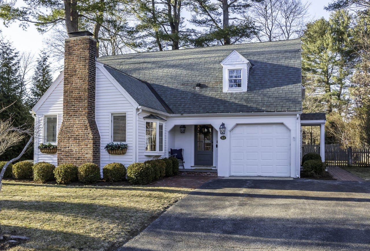 Wicked Local Wellesley Townsman